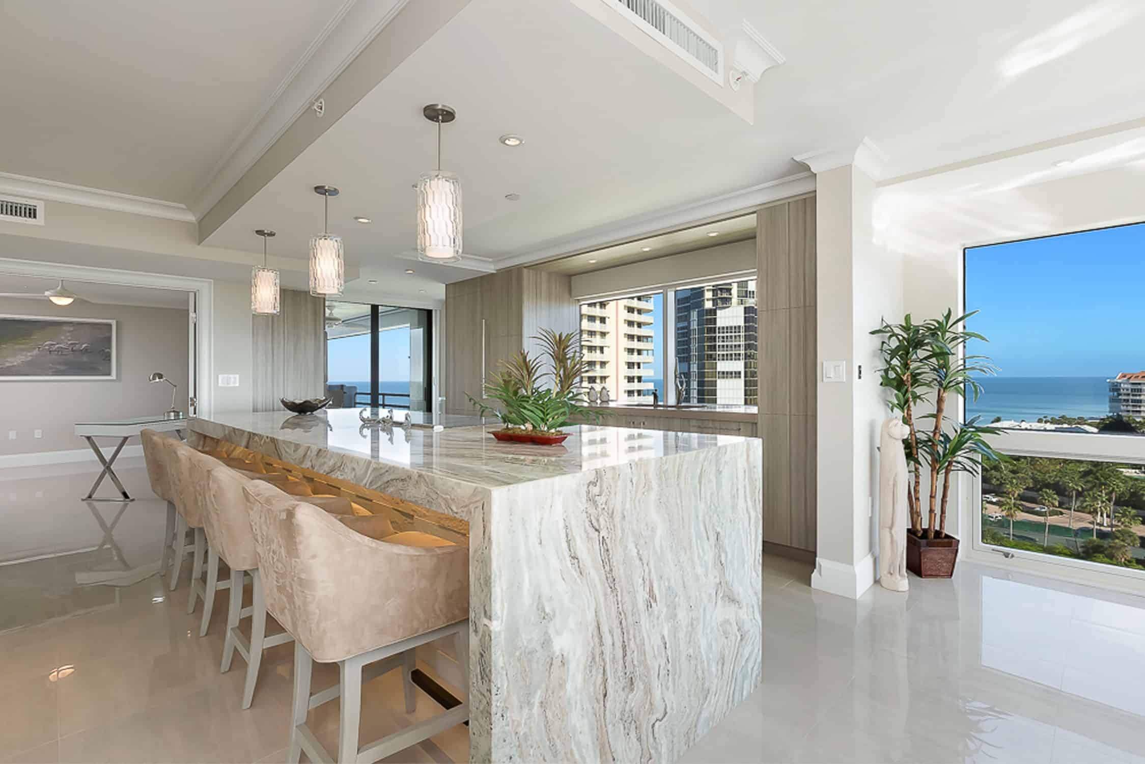 Minimalist Kitchen Design Idea