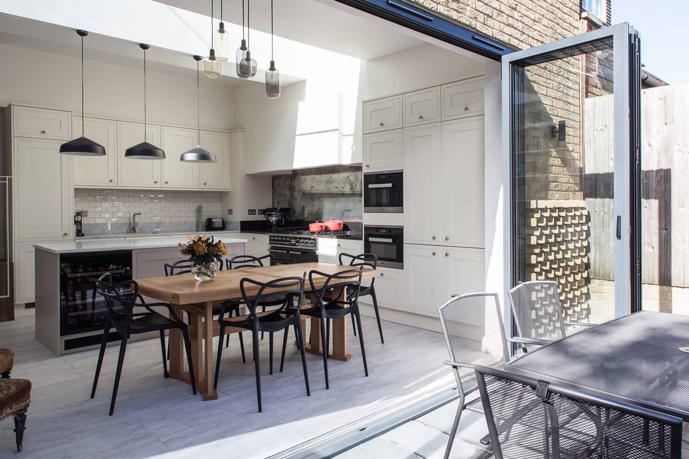 Modern Kitchen Design Idea